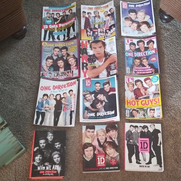 One Direction LOT Books - Picture 1 of 1